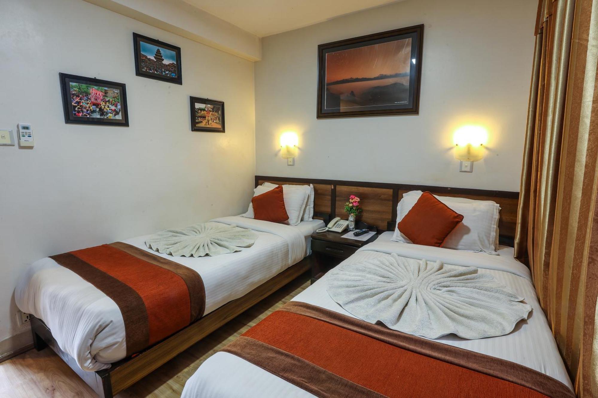 Hotel Himalayan Oasis Kathmandu Buitenkant foto