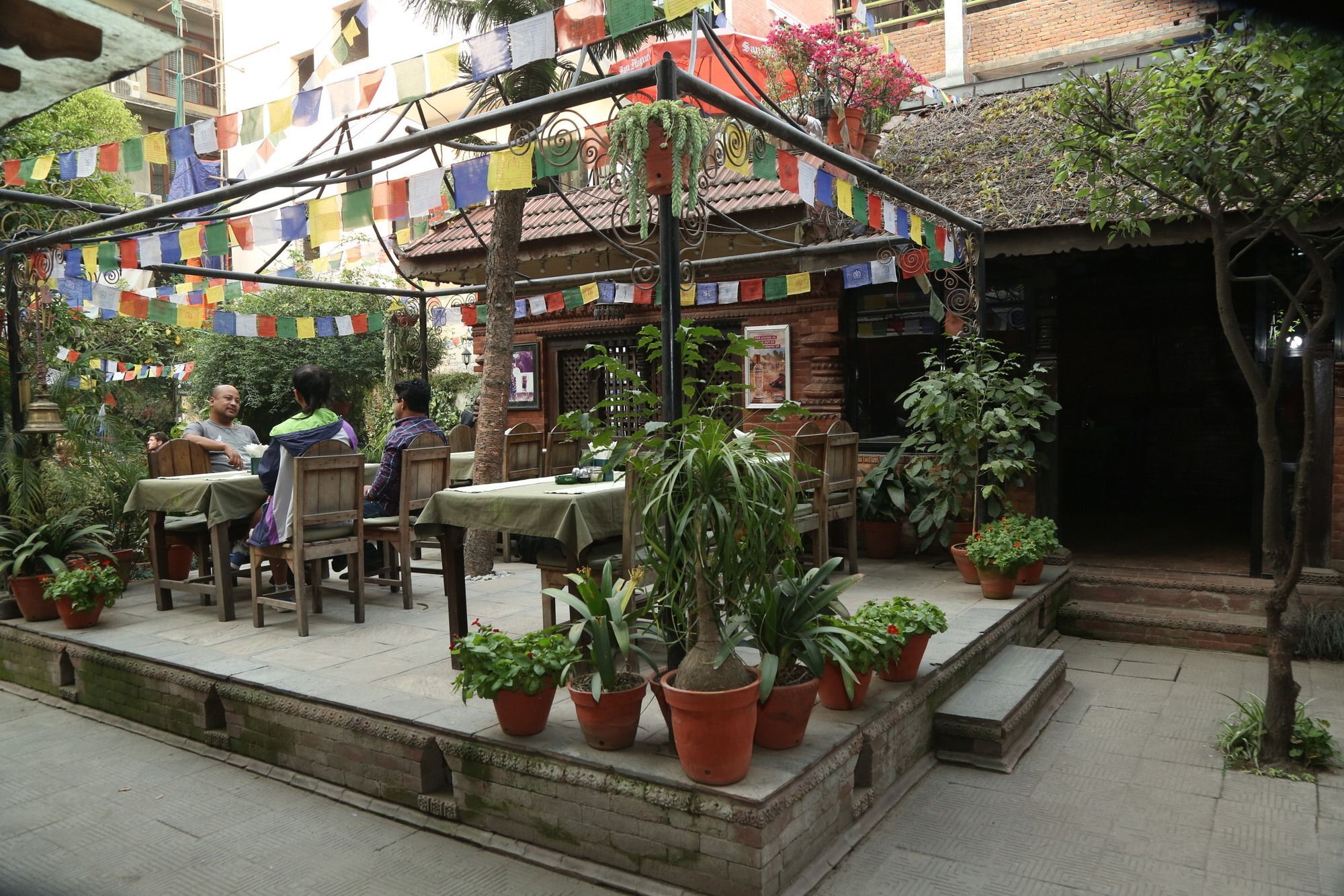 Hotel Himalayan Oasis Kathmandu Buitenkant foto