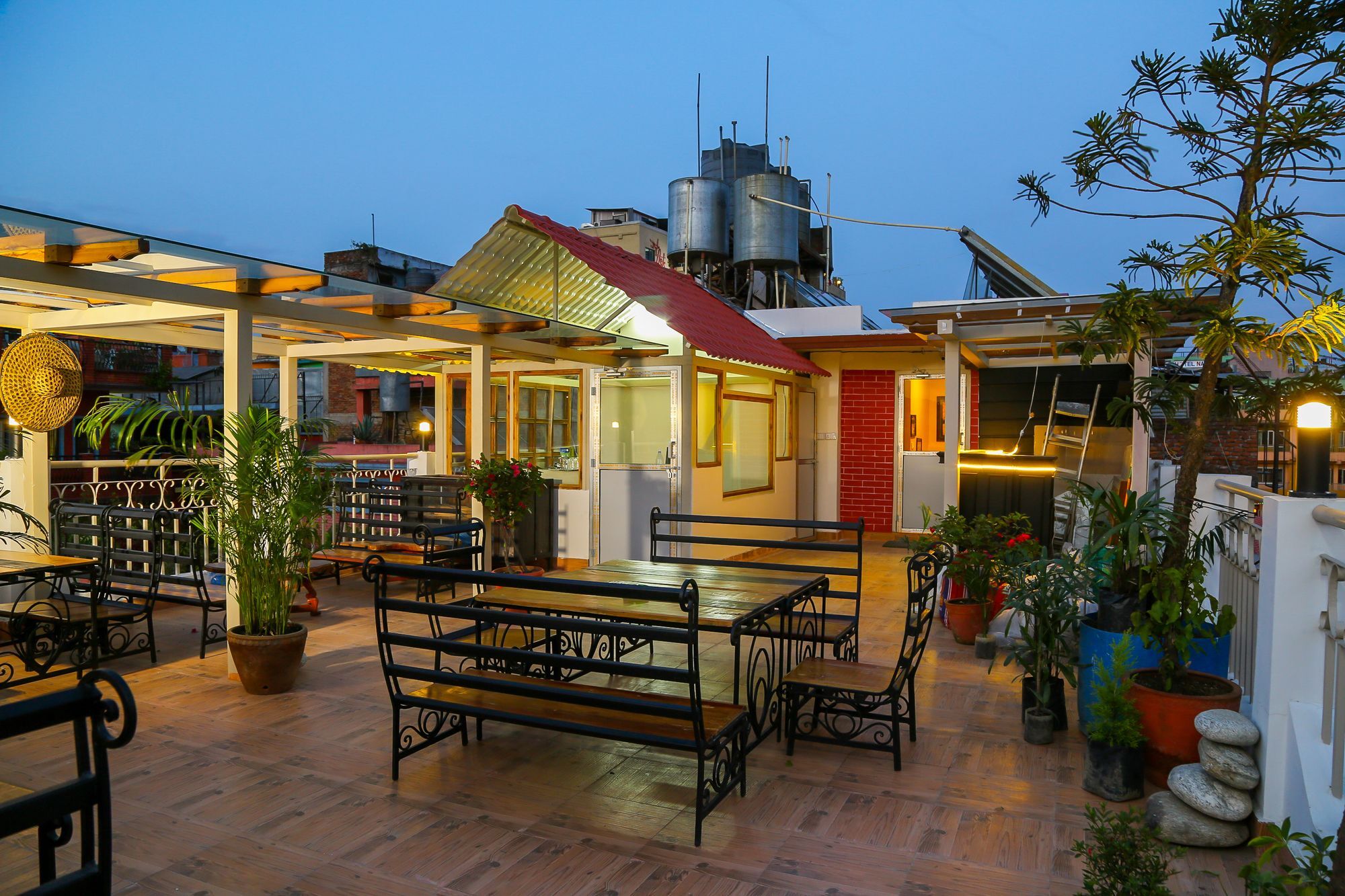 Hotel Himalayan Oasis Kathmandu Buitenkant foto